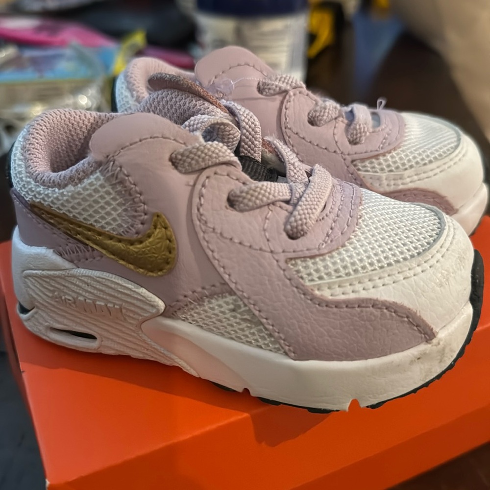 Nike Downshifter Sneakers